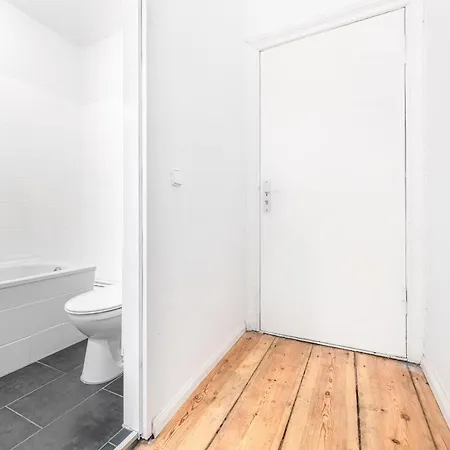 The Stralauer, 1 Bed Up To 2 People, Friedrichshain Appartement *