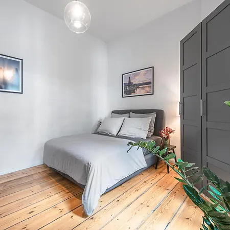 The Stralauer, 1 Bed Up To 2 People, Friedrichshain * Berlijn