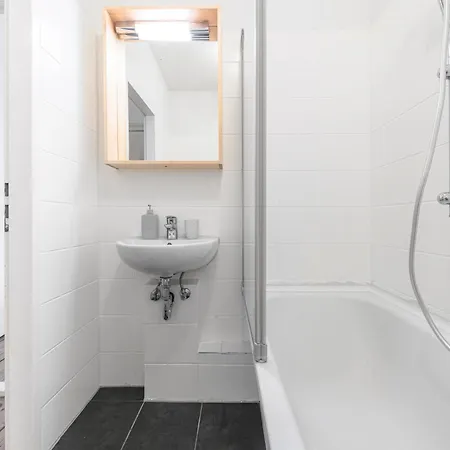 Appartement The Stralauer, 1 Bed Up To 2 People, Friedrichshain *